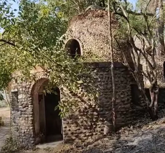beatels ashram
tourist places in Rishikesh
solo travel culture